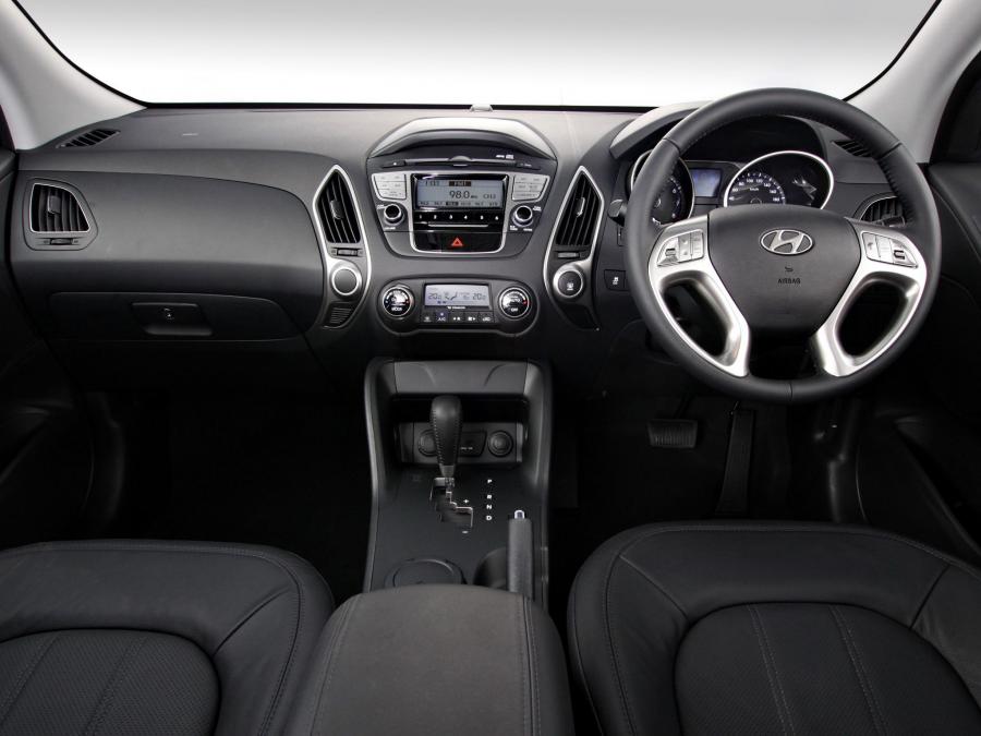  Hyundai ix35 2010 года  (ZA) (фото 3 из 8)